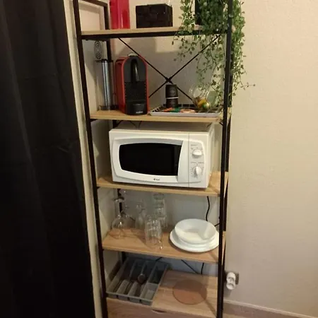 Calme Et Bien Situe Тарб