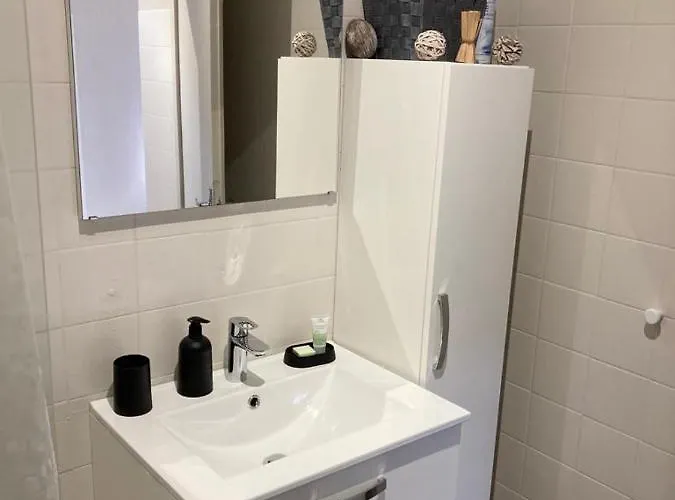 Lägenhet Calme Et Bien Situe *